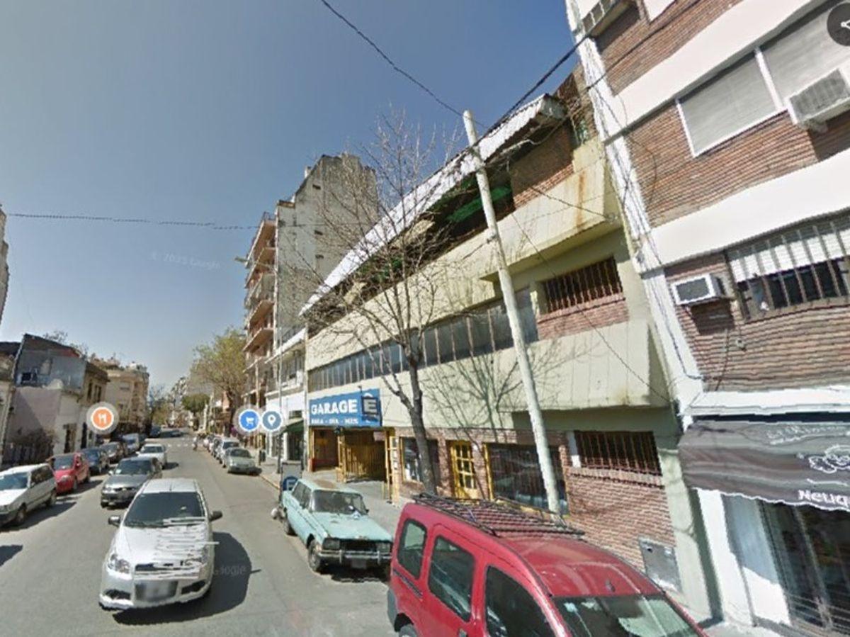 Foto de Venta Garage en Caballito - 1.639 m2 cubiertos, imagen 2