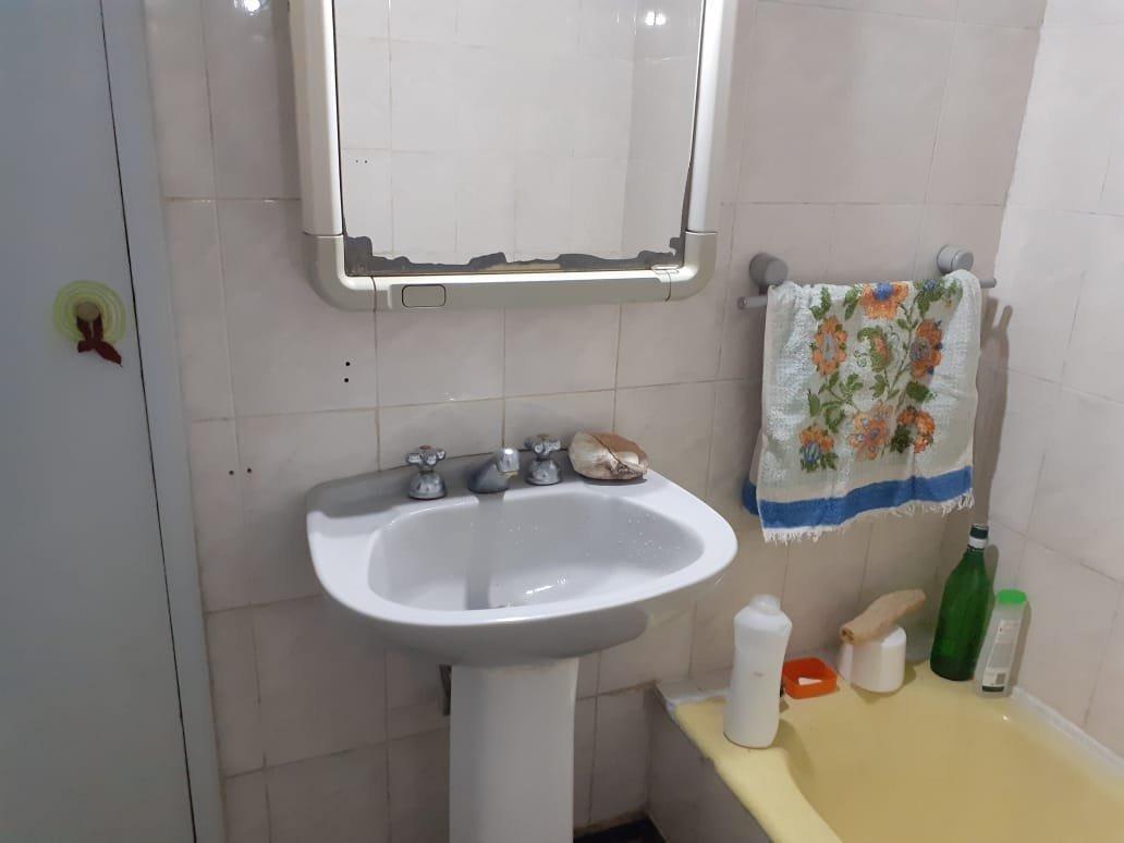 Foto de Hermoso PH al Frente con Patio, imagen 5