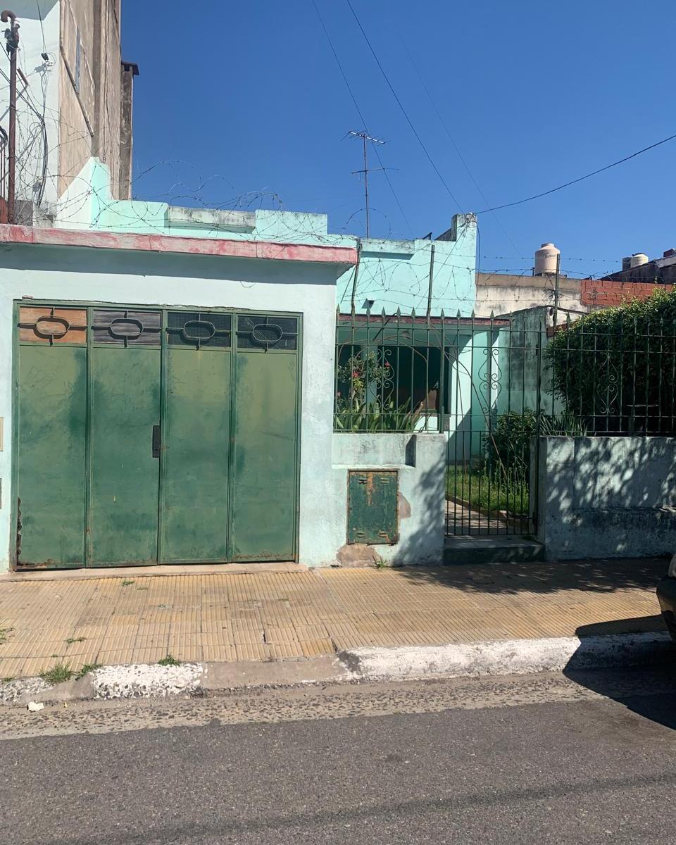 Hermosa Casa 4 Ambientes con Patio y Terraza 5