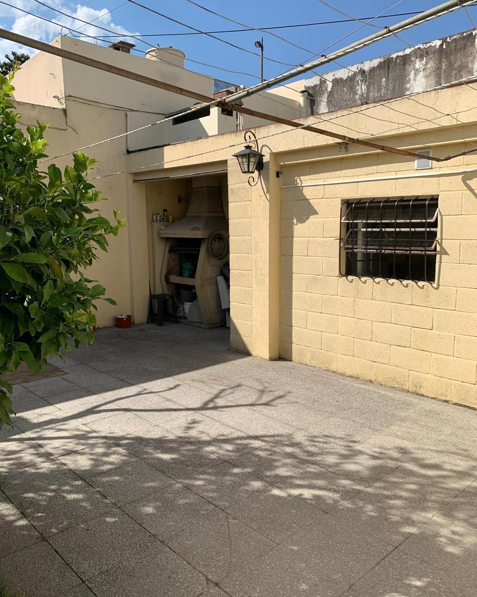 Dos Hermosas Casas en Block de 3 Ambientes Cada Una 3