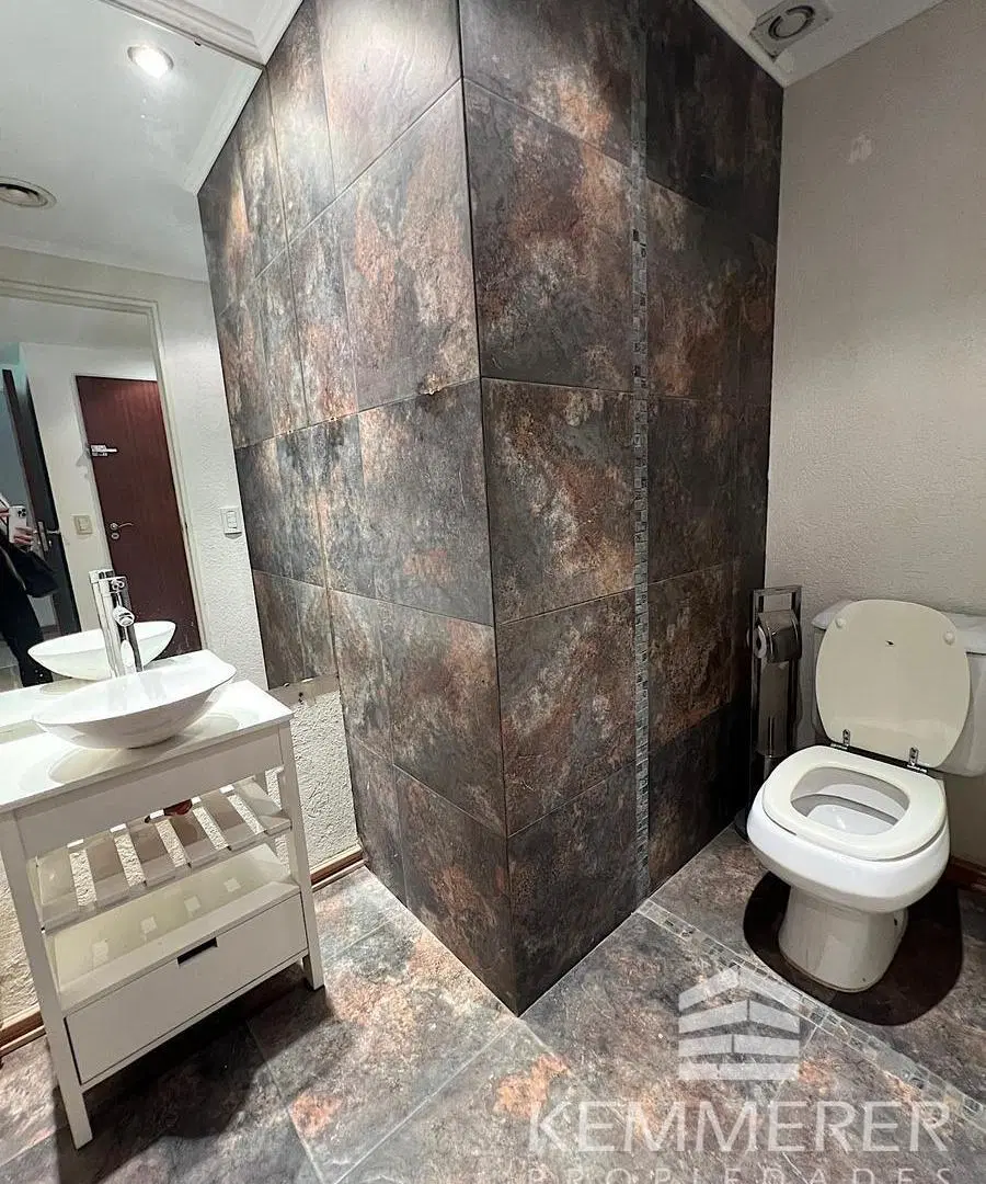 *****Exclusivo Piso  4 ambientes Muy luminoso sobre  Av. Pedro Goyena en Caballito***** 3