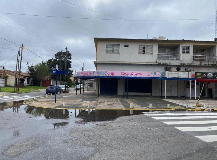 Local en Ciudad Evita 2