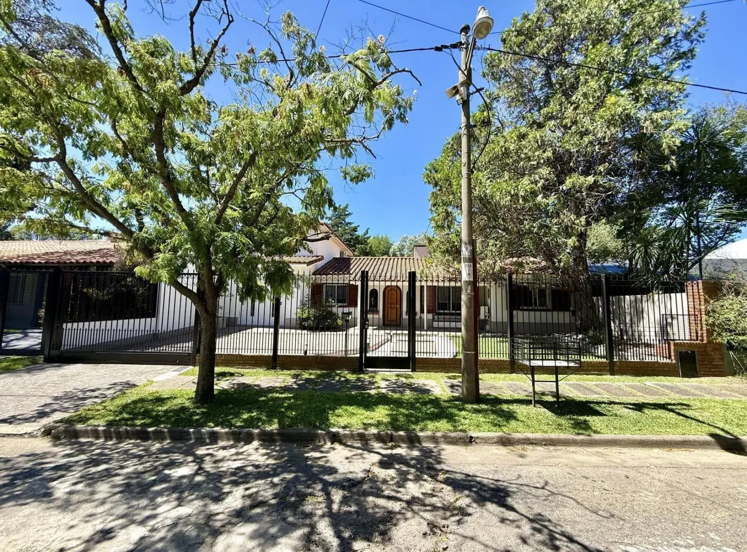 Casa en Ciudad Evita - 1ra 3ra 2