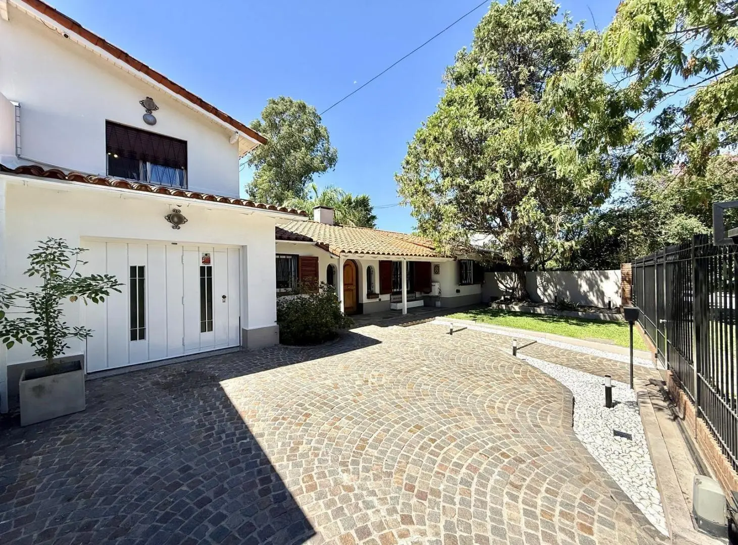 Casa en Ciudad Evita - 1ra 3ra 4