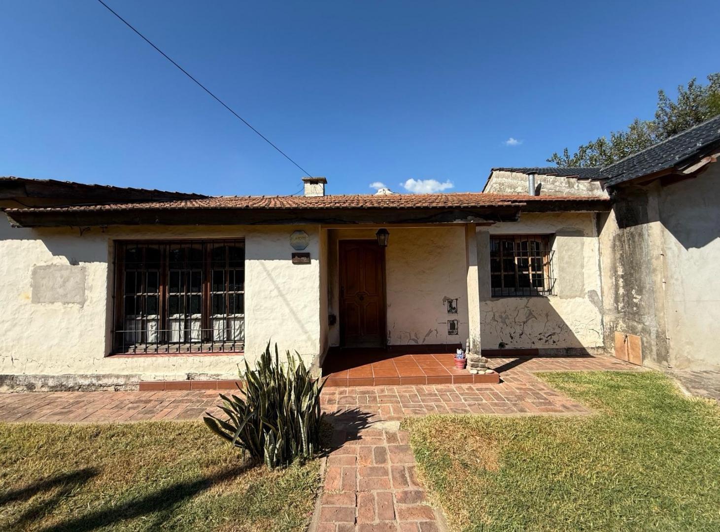 Foto de Casa 5 ambientes en Ciudad Evita - Amplio lote, imagen 4