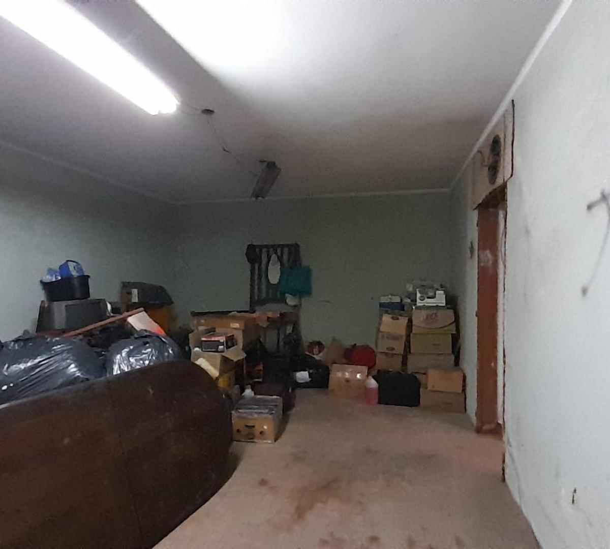 Venta. Depósito. 57 m². a Refaccionar. Balvanera. 1