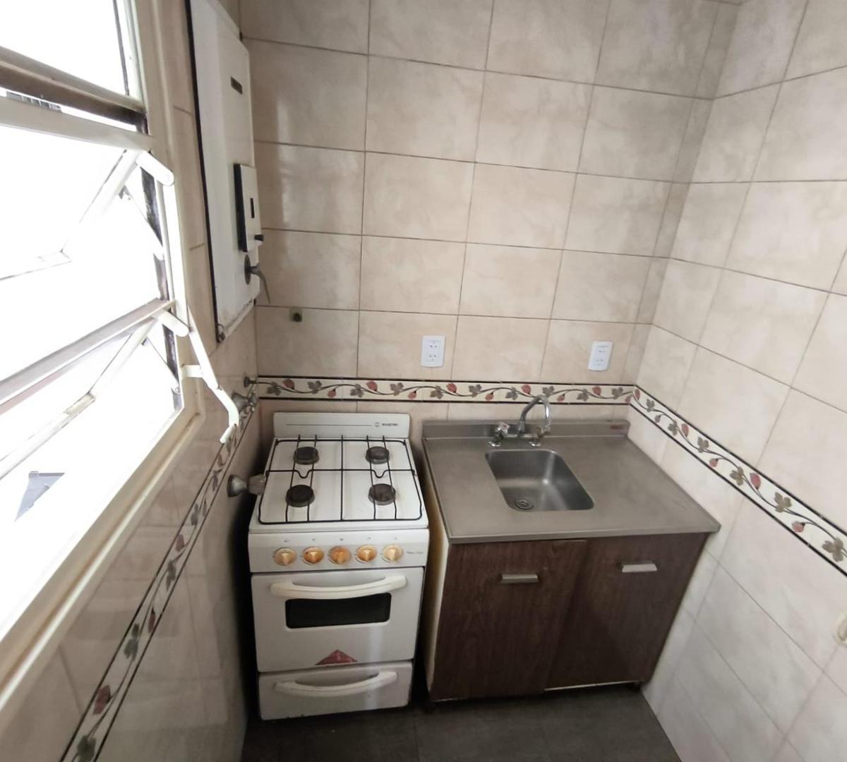 Venta. Departamento. 2 Ambientes. Pedro Lozano y Argerich. 1