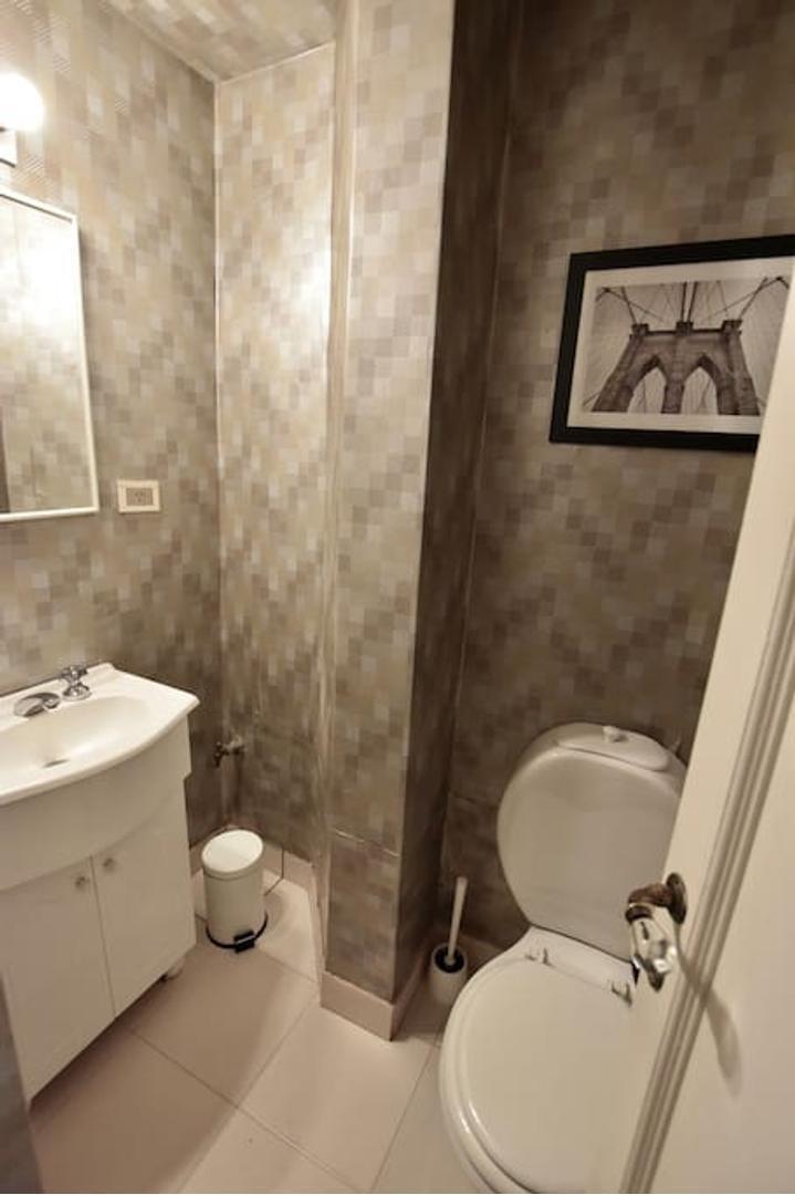 Venta. Departamento. 4 Ambientes. Sarmiento 800. 3