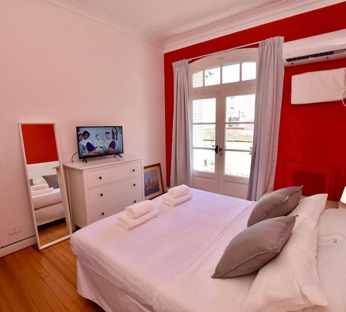 Venta. Departamento. 4 Ambientes. Sarmiento 800. 4