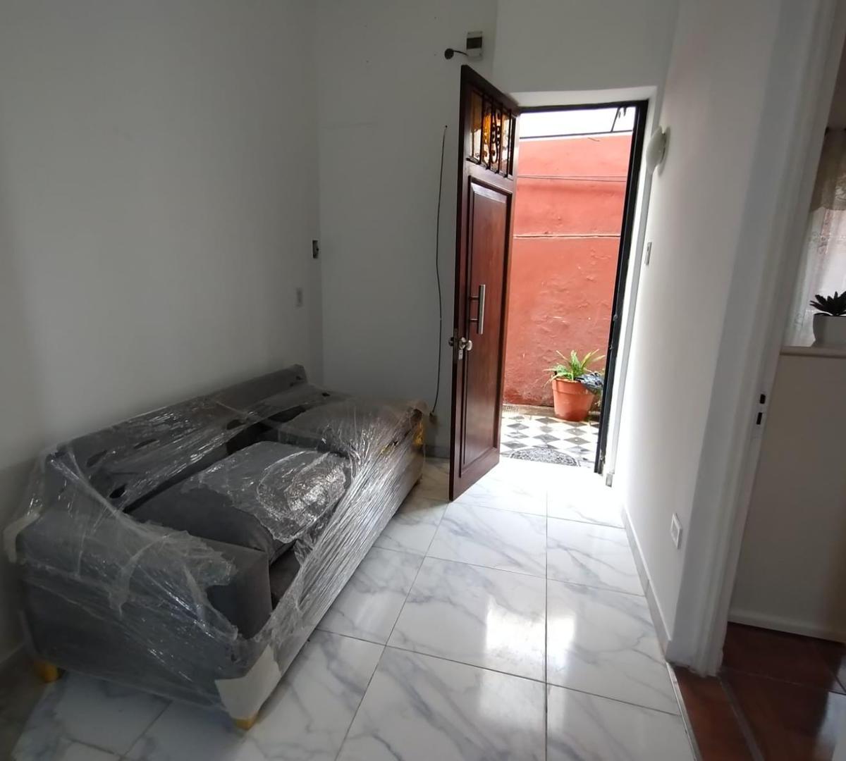 Venta. PH. 5 Ambientes. Guevara & Dorrego. Chacarita. 1