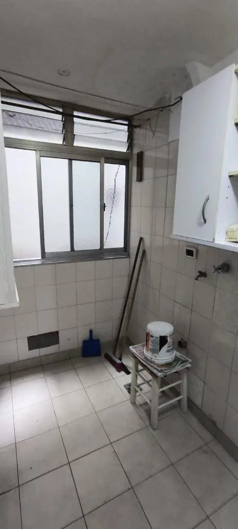 Venta. Departamento. 2 Ambientes. Flores. 3