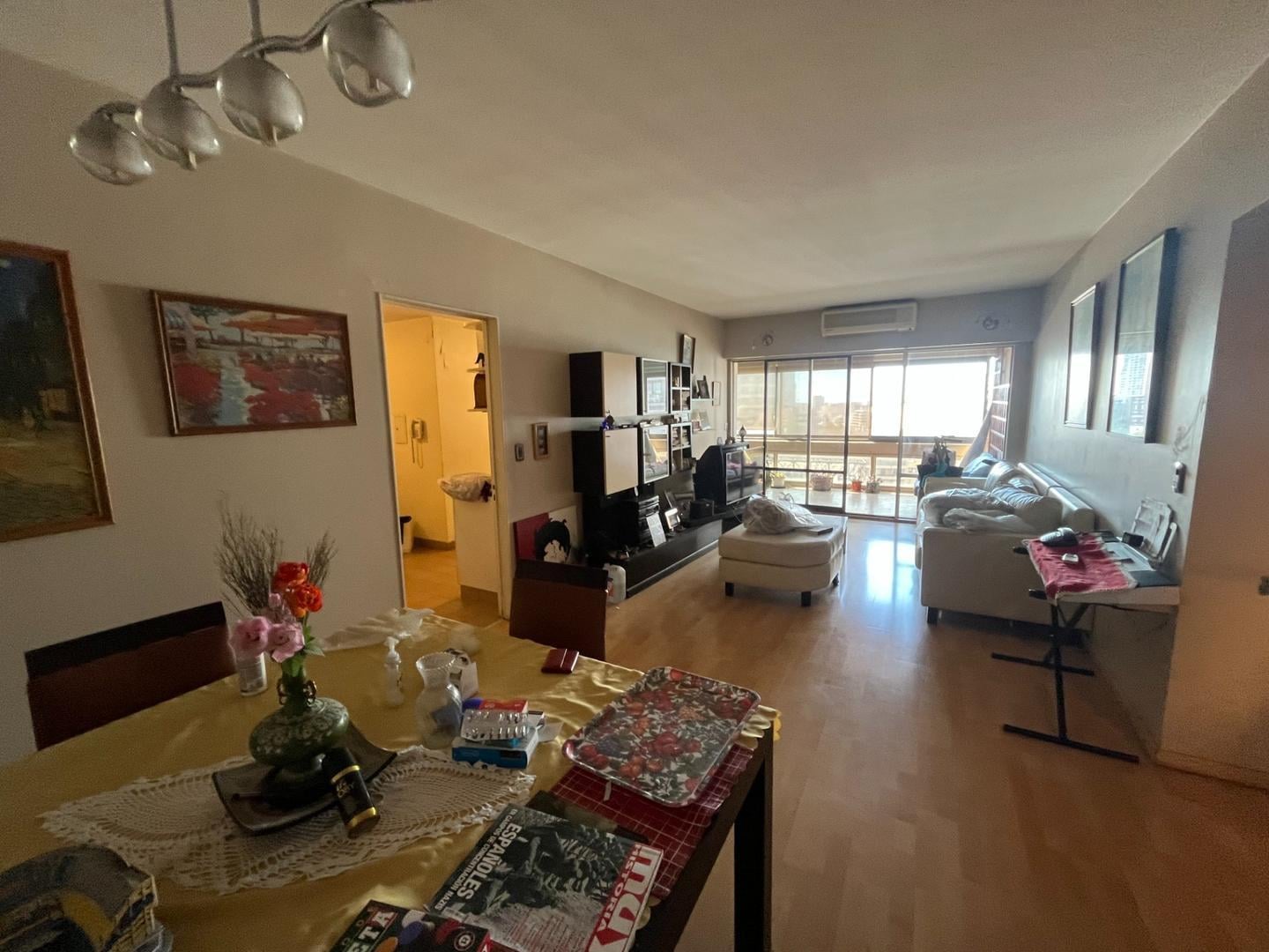 Alquiler. Departamento 3 ambientes. Beruti y Bulnes.