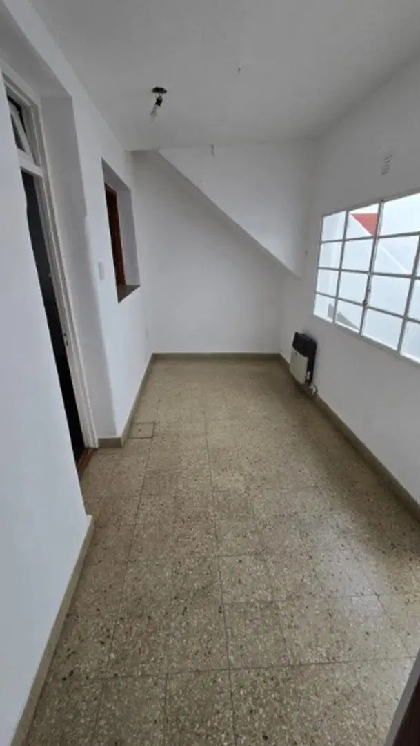 Venta. PH 4 Ambientes. Cochera. Pasaje Turin 3100. 3