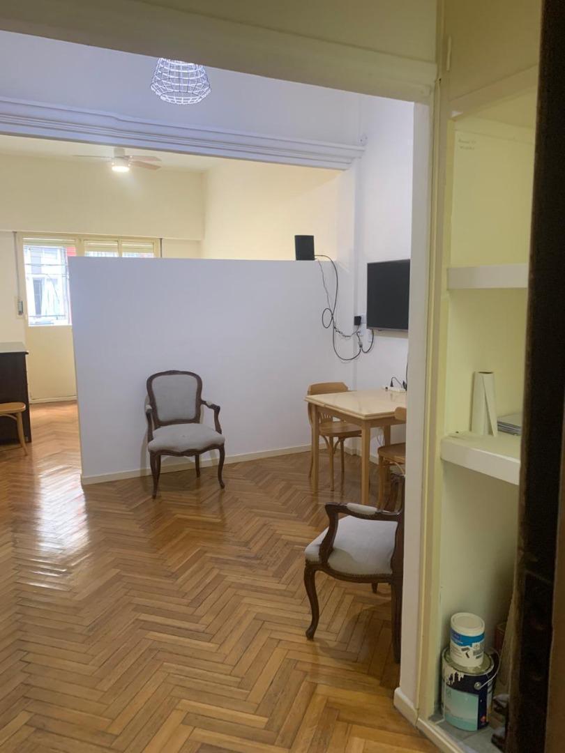 Venta. Monoambiente. Larrea 1000. Recoleta.