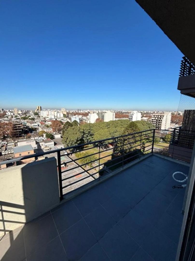 Venta. departamento 3 ambientes. Miranda 5200. Monte castro.