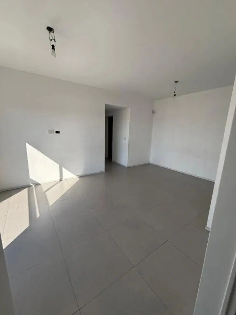 Venta. departamento 3 ambientes. Miranda 5200. Monte castro. 4