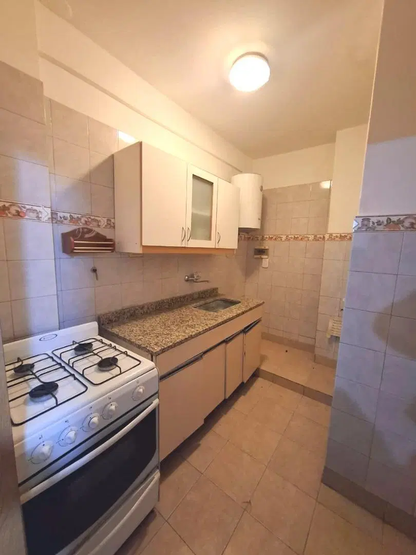 Alquiler. Departamento. 2 Ambientes. Boedo. 3