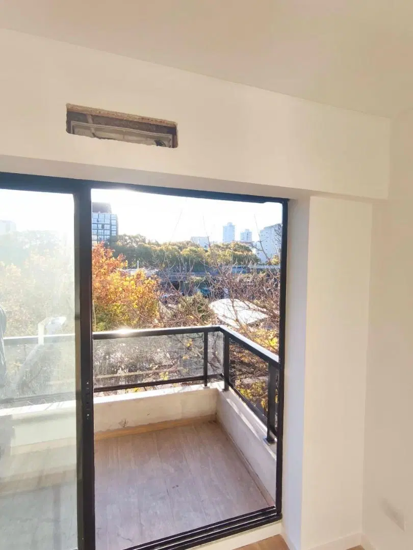 Venta departamento. Balcon. Pileta. 1