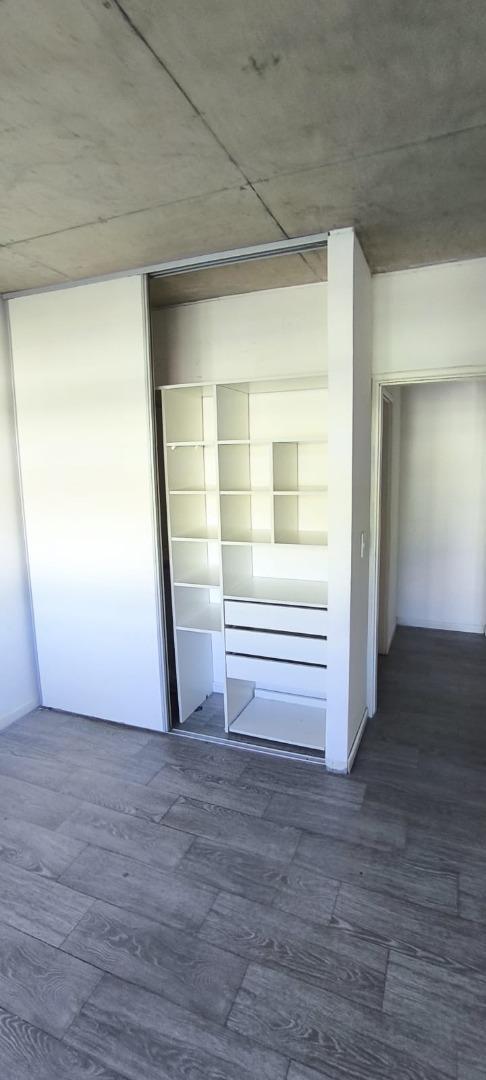 Foto de Alquiler. 2 ambientes. Balcón. Villa General Mitre., imagen 1