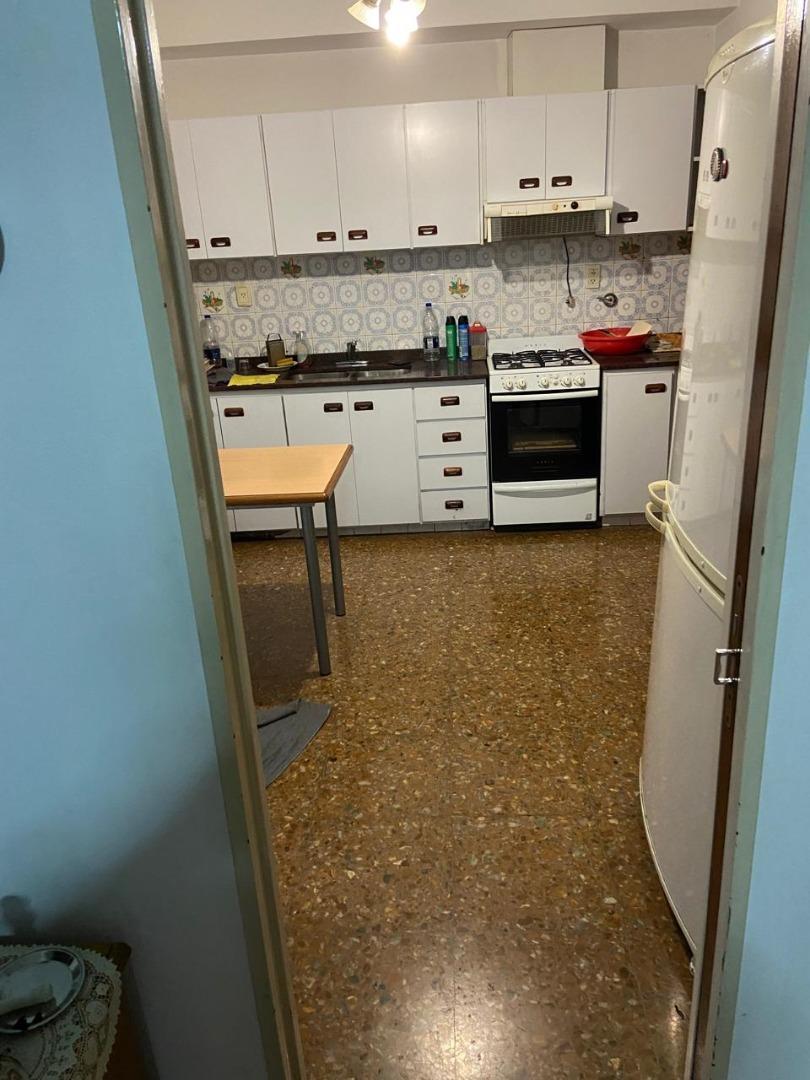 Foto de Venta. Casa. Local. Cochera. Estados Unidos y Boedo., imagen 2