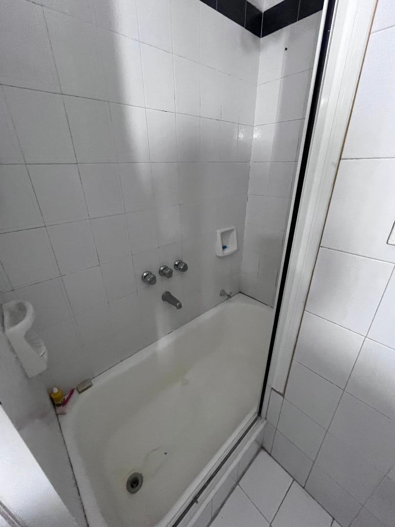Foto de Venta. Departamento 3 ambientes. Santa Fe y Pueyrredón., imagen 4