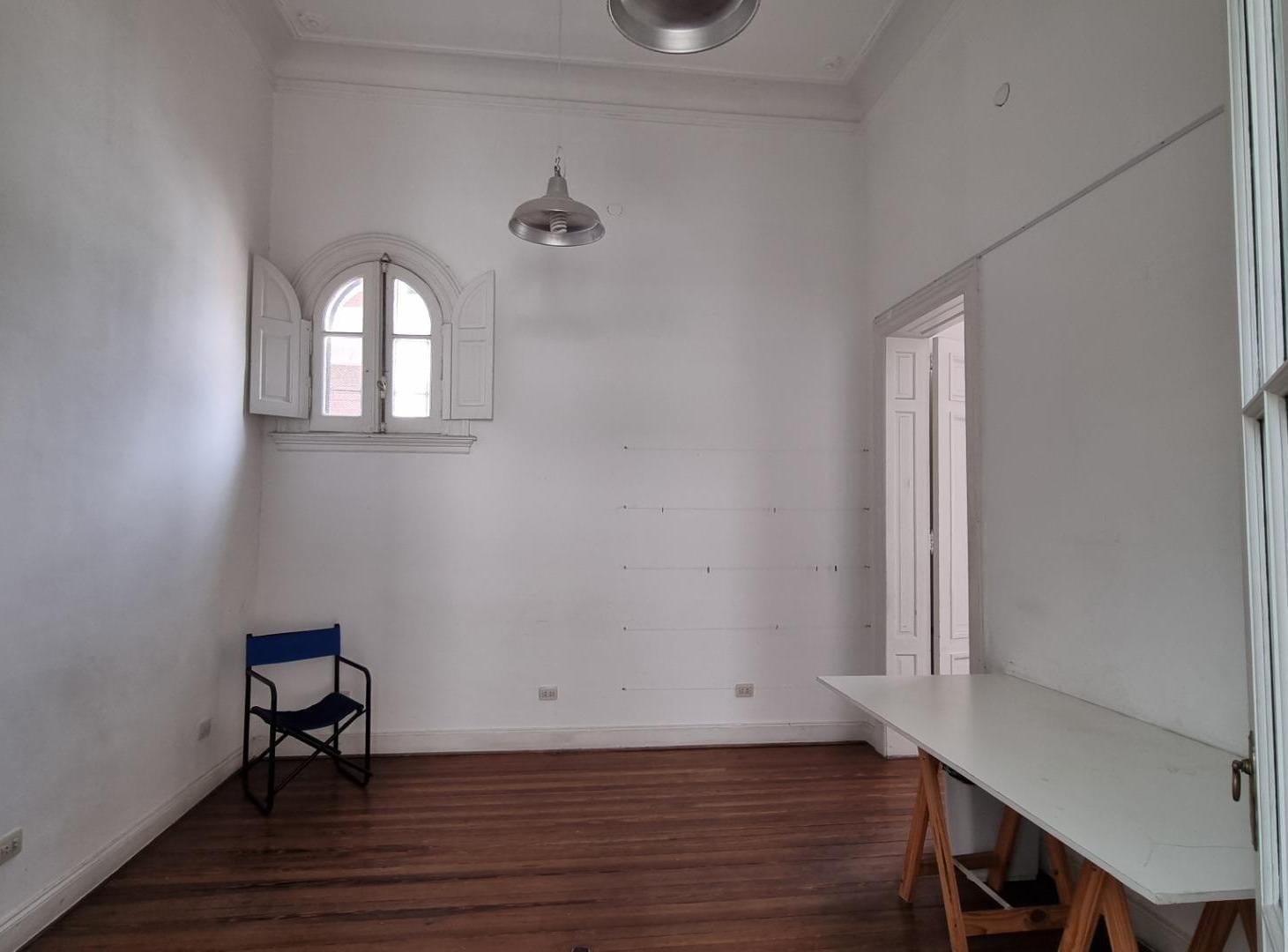Foto de Venta. Departamento 4 Ambientes. Balvanera., imagen 2