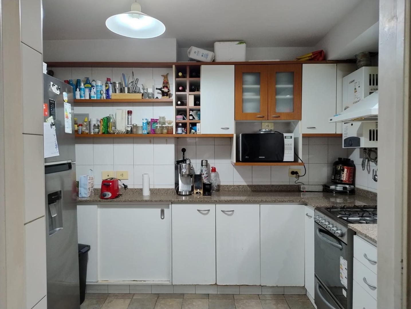 Foto de Venta. Departamento 3 amb + dep. Carabobo y Primera Junta., imagen 4