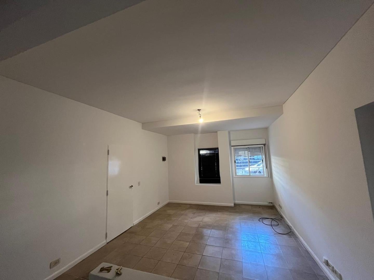 Foto de Venta. Departamento. 2 Ambientes. Andrés Lamas y Camarones., imagen 1