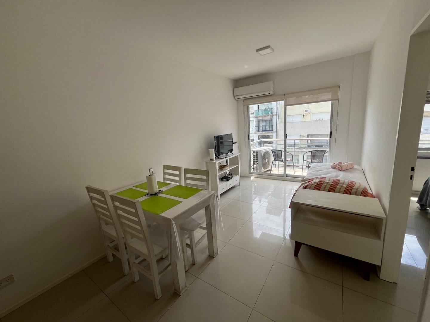 Foto de Venta. Departamento 2 ambientes. Belgrano y Salta., imagen 5