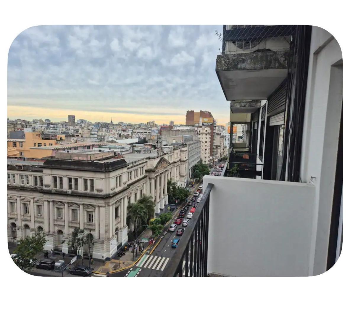 Foto de Venta. Departamento. Balcon al Frente. Vista abierta, imagen 3