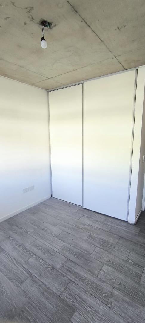 Foto de Venta. 2 ambientes. Balcón. Cochera. Cervantes y Seguí., imagen 1
