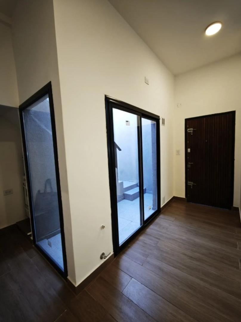 Foto de Venta. PH 2 Ambientes. Terraza. Ramon Falcon 3100. Flores., imagen 4