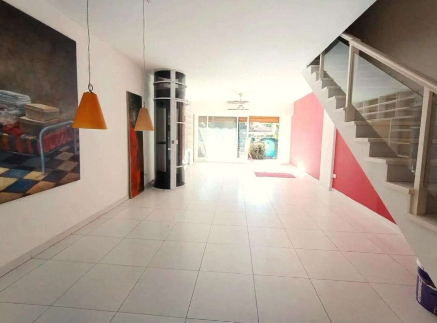Foto de Venta. PH 5 ambientes. Cochera. Belen 400. Floresta., imagen 3