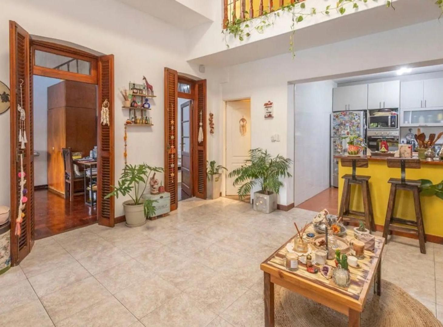 Foto de Venta. Casa. 5 ambientes. 2 cocheras. Baigorria 3900., imagen 5