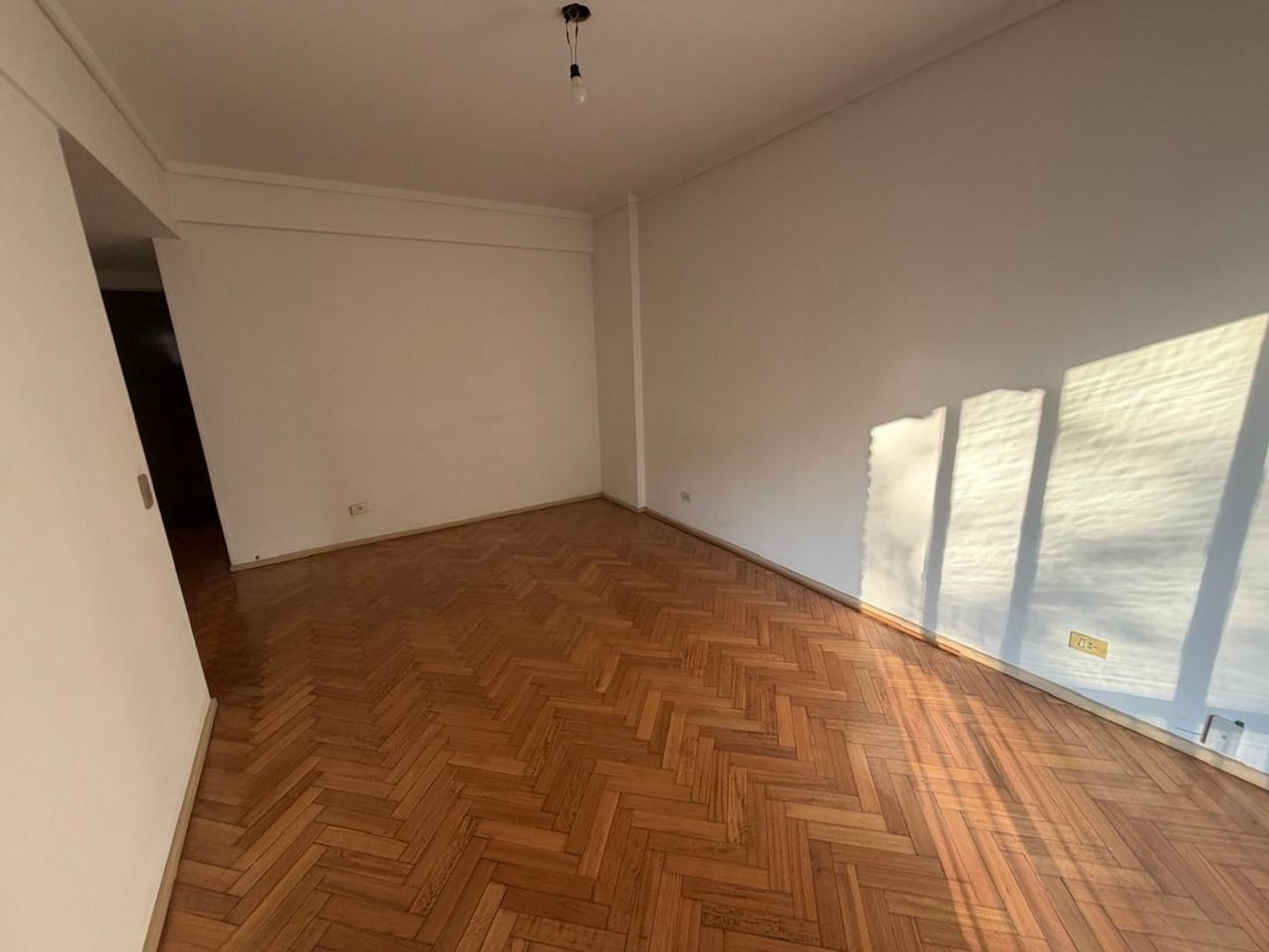 Foto de Alquiler Departamento 2 Ambientes Cuba y Olazábal., imagen 3