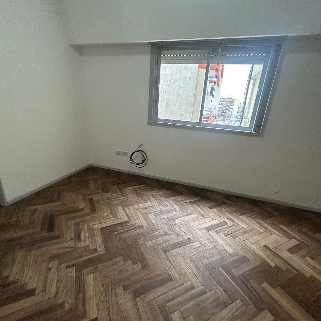 2 AMBIENTES CON COCINA SEPARA CABALLITO 1