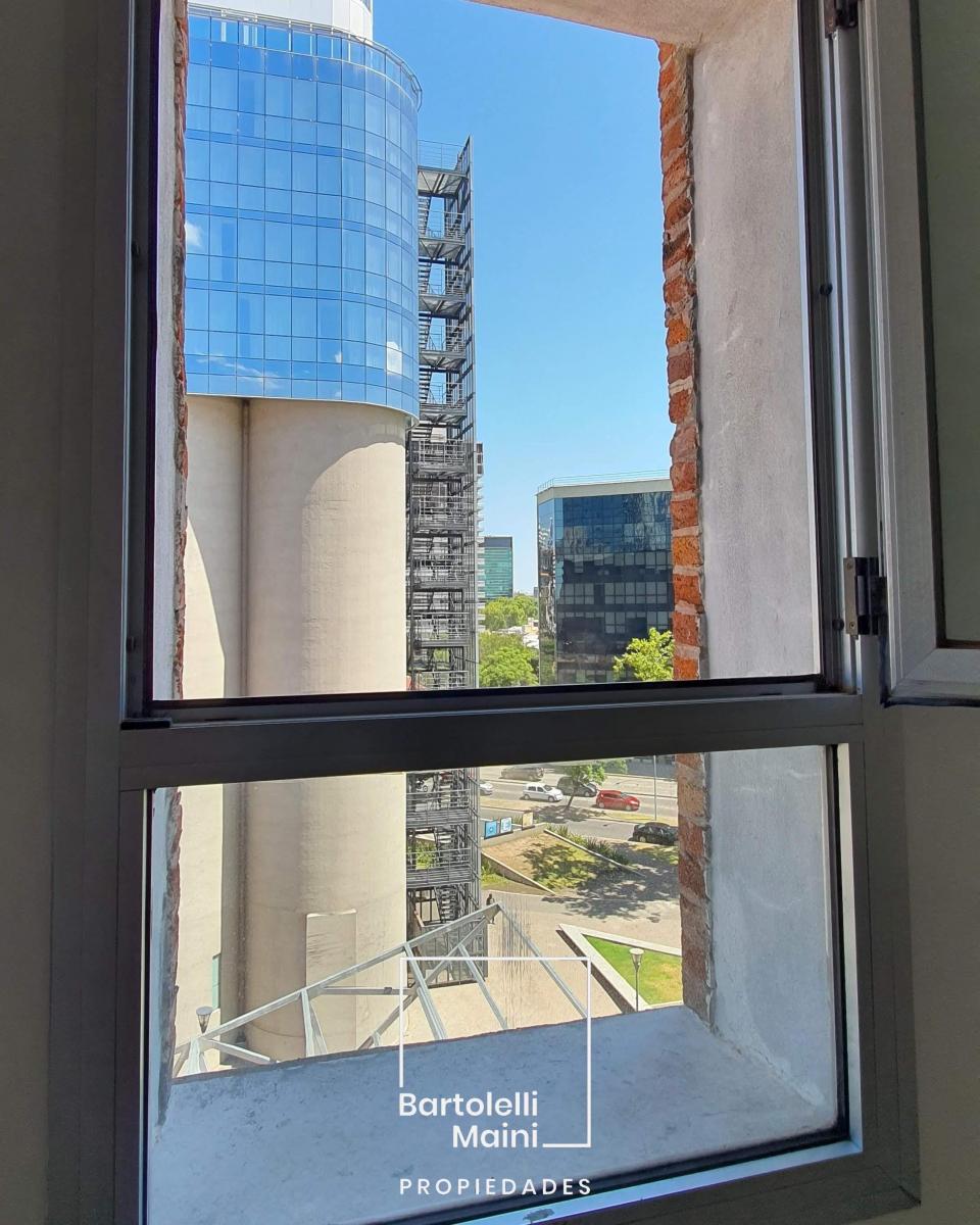 Puerto Norte – Oficina con Baño Privado y Cochera. 2
