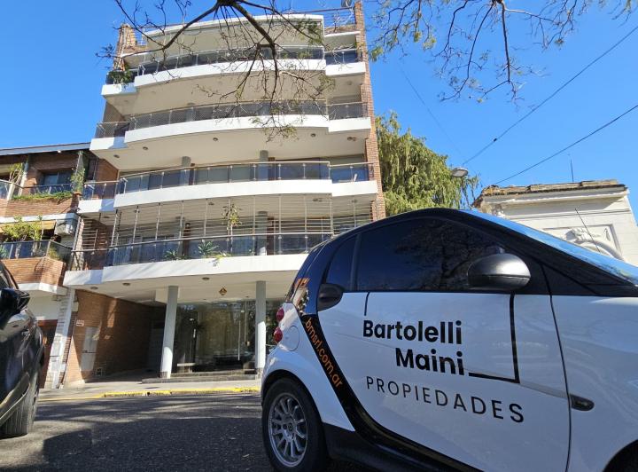 VENTA | Chacabuco 1444 | 4 Dormitorios + 3 Cocheras 5