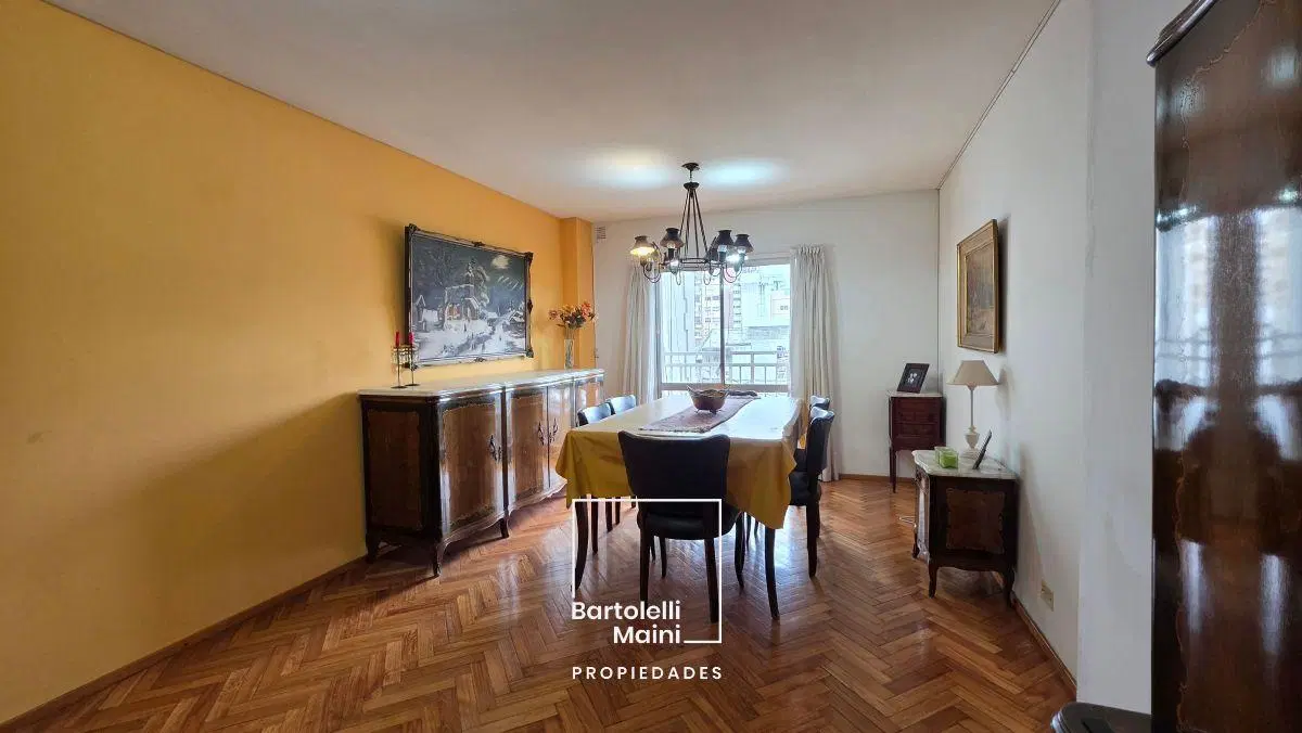 VENTA | Urquiza 1344 | Semipiso 3 Dormitorios + baulera 3