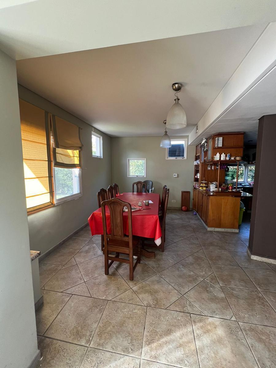Casa Racionalista en Venta en Country del Banco Provincia, Francisco Alvarez 2