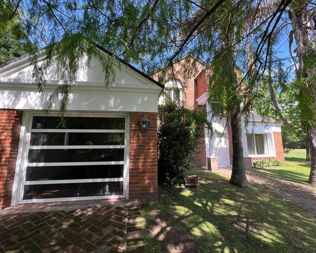 Casa en venta en Club de Campo Boca Ratón, Pilar