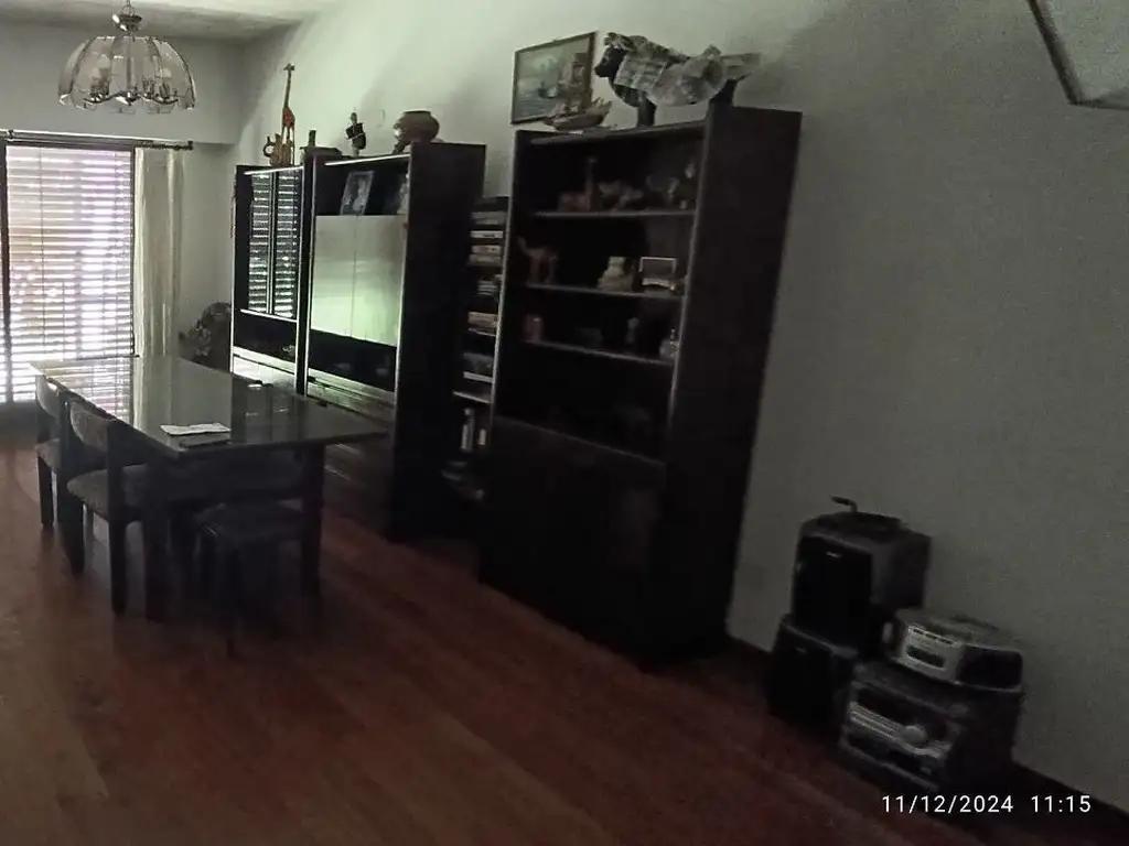 Casa en Venta en Flores, 5 Ambientes con Parque y Piscina 5