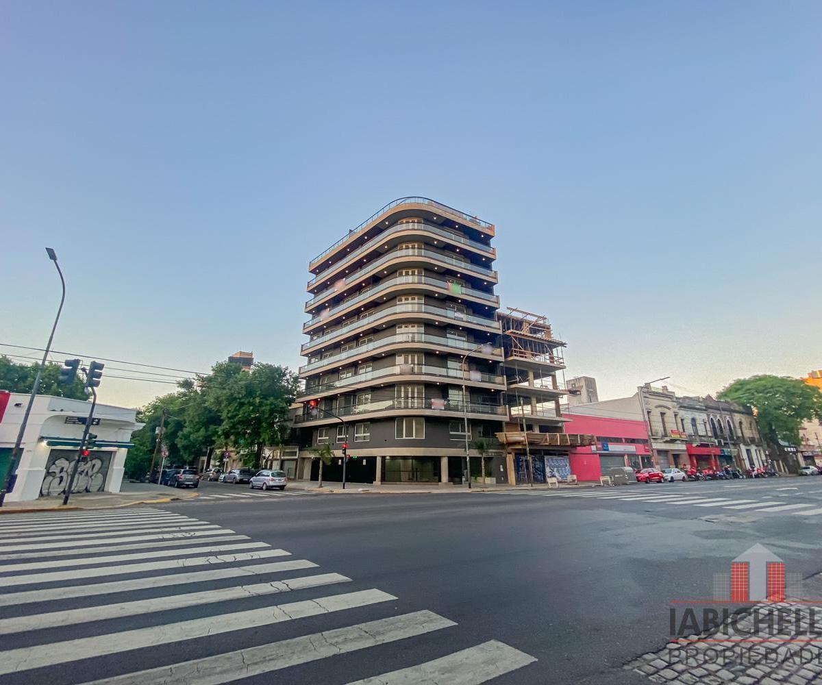 Departamento de 3 Ambientes a Estrenar en Venta en Villa Luro 4