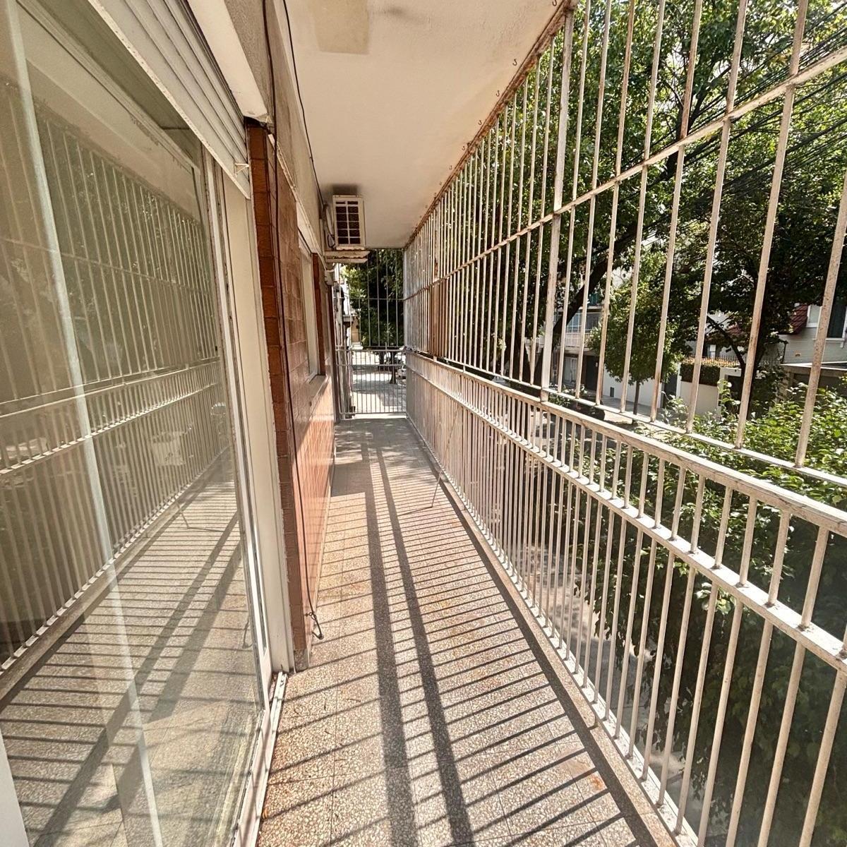¡Imperdible! 3 Amb con Patio, Balcón y Cochera 4