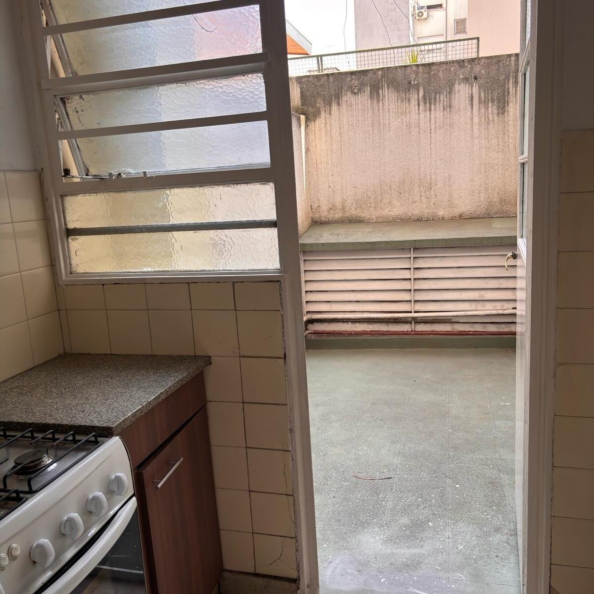Departamento Venta Villa del Parque, Patio, Cochera, Balcón 3