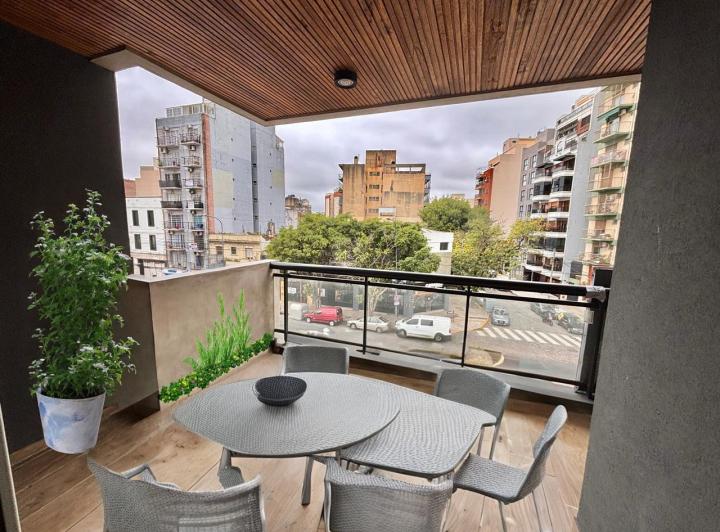 Departamento de  3 ambientes a estrenar en venta en Villa Luro 5