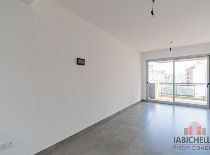 Departamento de  3 ambientes a estrenar en venta en Villa Luro 3