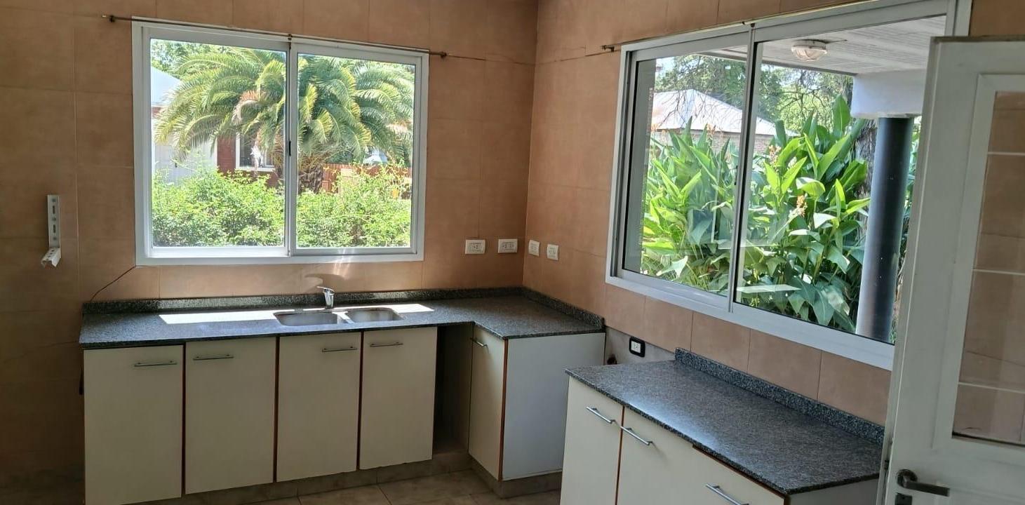 Foto de Maschwitz Village, casa en alquiler con pileta, imagen 4