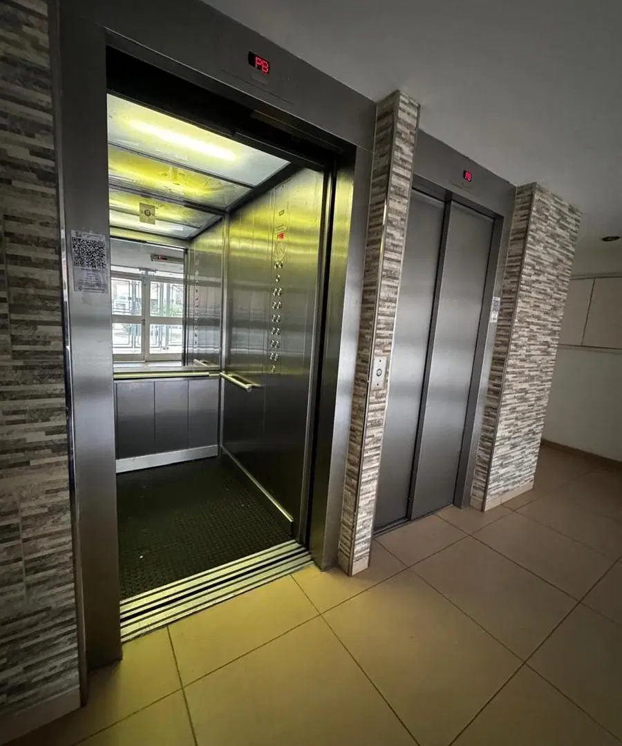 Departamento 3 ambientes a la venta Parque Avellaneda 2