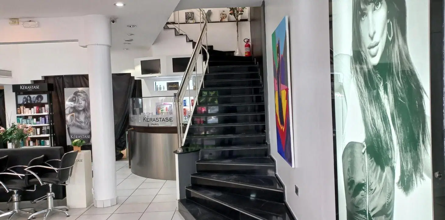 Excelente local en venta  en el  Microcentro de ciudad de La Plata 3